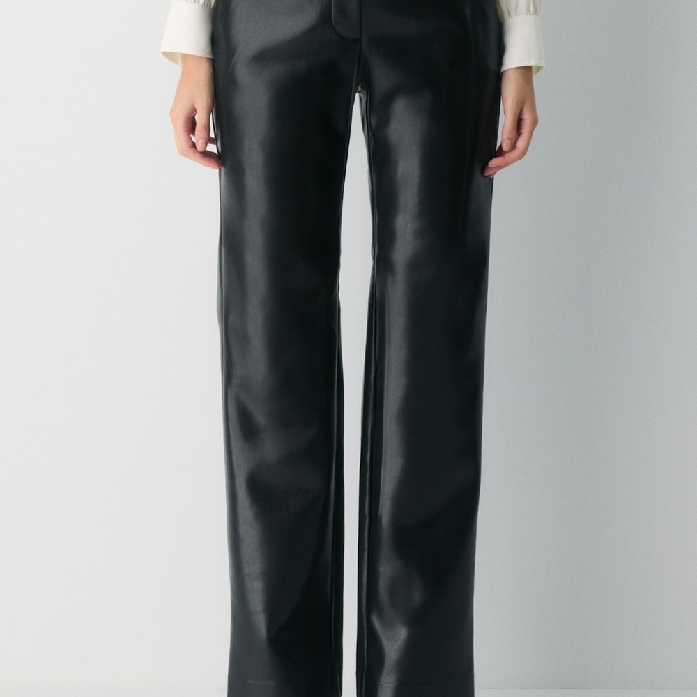 Wilfred Black Straight Leg Women's Pants